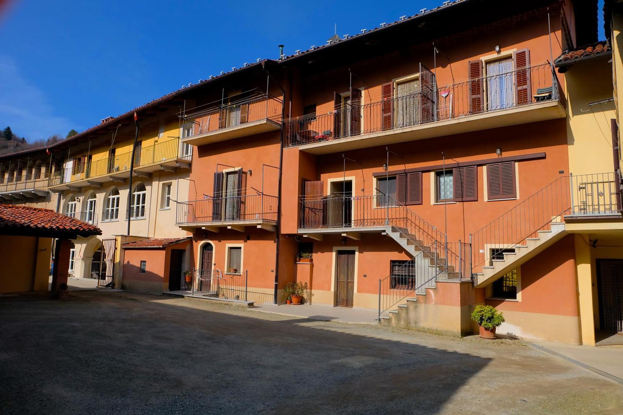 La Ghiacciaia Aparthotel Verzuolo Kültér fotó